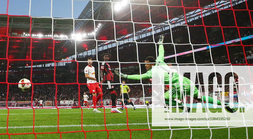 RB Leipzig - Frankfurt Bundesliga Leipzig, 10.10.2026, Red Bull Arena, Fußball, 1.Bundesliga, 5.Spieltag , RB Leipzig vs. SG Eintracht Frankfurt , Im Bild: Tor für RB Leipzig. Christopher Nkunku ( 28, RBL) trifft zum 2:0.. , Nur zur redaktionellen Nutzung. Only editorial use. , DFL DFB regulations prohibit any use of photographs as image sequences and or quasi-video. ,