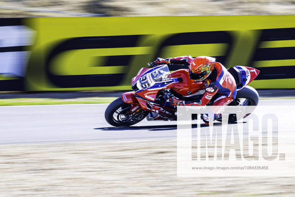 Jake Dixon of Honda HRC in action during the Race 1 of the FIM Superbike World Championship, WM, Weltmeisterschaft at Circuito Estoril on October 10, 2026 in Cascais, Portugal. Cascais Portugal - ZUMAr200 20261010_zsp_r200_099