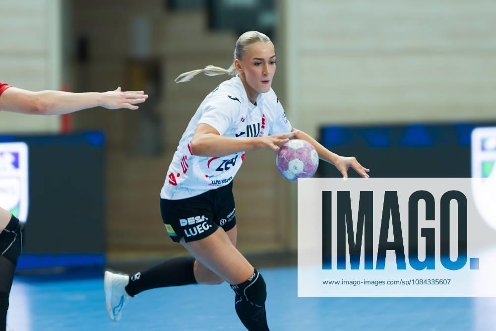 Julia Niewiadomska (Zwickau, 44), SV Union Halle-Neustadt vs. BSV Sachsen Zwickau, Handball Bundesliga Frauen, 1. Bundesliga 5. Spieltag Saison 2026 27, 10.10.2026 Halle SWH Arena Sachsen-Anhalt Deutschland