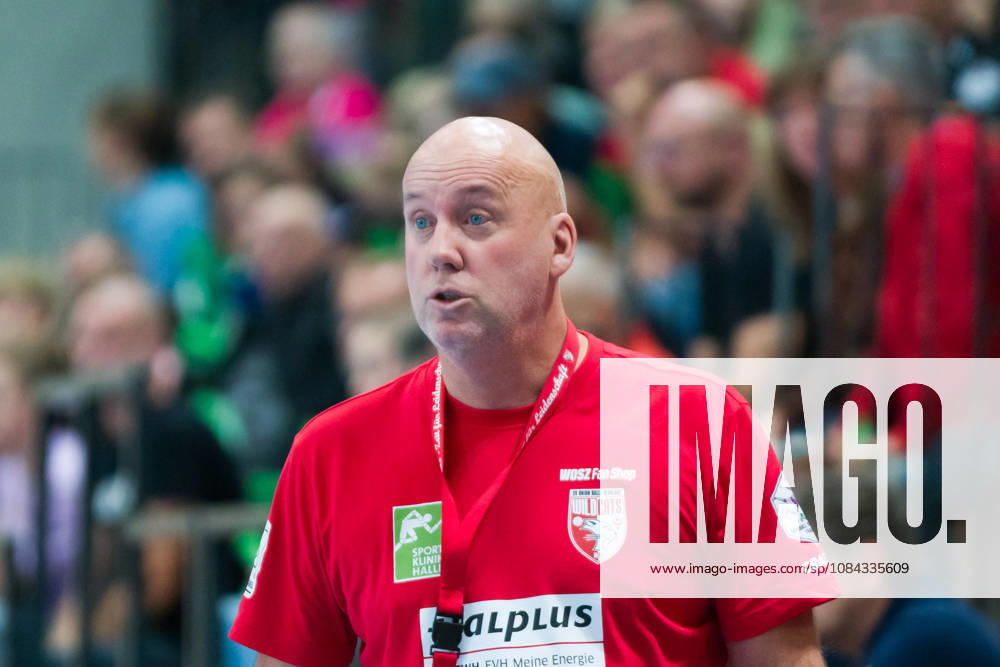 Trainer Pether Krautmeyer (Halle), SV Union Halle-Neustadt vs. BSV Sachsen Zwickau, Handball Bundesliga Frauen, 1. Bundesliga 5. Spieltag Saison 2026 27, 10.10.2026 Halle SWH Arena Sachsen-Anhalt Deutschland