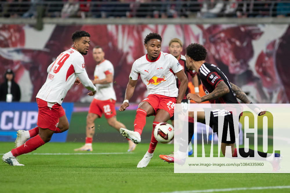 1. Fußball Bundesliga: RB Leipzig - Eintracht Frankfurt; 10.10.2026 Christopher Nkunku (28, RB Leipzig). LEIPZIG, DEUTSCHLAND - OCTOBER 10: Bundesliga-Spiel RB Leipzig - Eintracht Frankfurt in der Red Bull Arena am 5. Spieltag der 1. Bundesliga am October 10, 2026 in Leipzig, Deutschland. DFL REGULATIONS PROHIBIT ANY USE OF PHOTOGRAPHS AS IMAGE SEQUENCES AND OR QUASI-VIDEO.