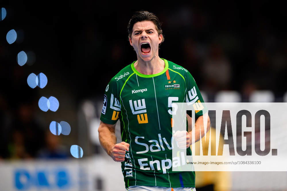 Goeppingen: HBL - 26 27 - Frisch Auf Goeppingen - SG BBM Bietigheim Rutger Ten Velde (Goeppingen) Jubel Freude Emotion Torjubel Torschuetze Torschütze Goeppingen EWS Arena Baden-Württemberg Deutschland