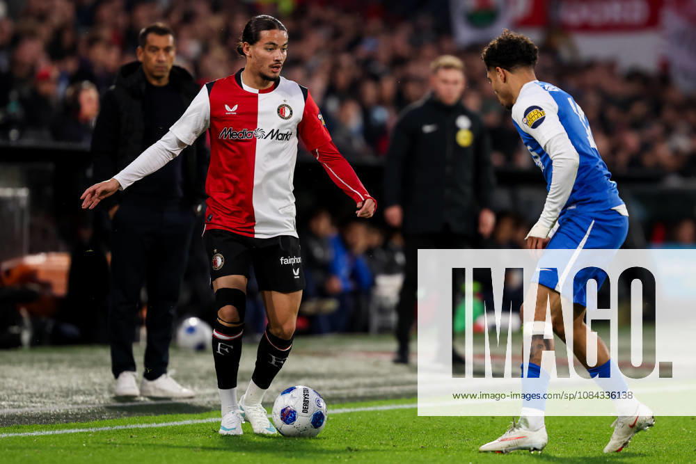 2026-10-10 Feyenoord v AZ Alkmaar - Dutch Eredivisie ROTTERDAM, NETHERLANDS - OCTOBER 10: Anis Hadj Moussa of Feyenoord is challenged by Ro-Zangelo Daal of AZ Alkmaar during the Dutch Eredivisie match between Feyenoord and AZ Alkmaar at Stadion Feijenoord on October 10, 2026 in Rotterdam, Netherlands. Rotterdam Stadion Feijenoord Netherlands Content not available for redistribution in The Netherlands directly or indirectly through any third parties.