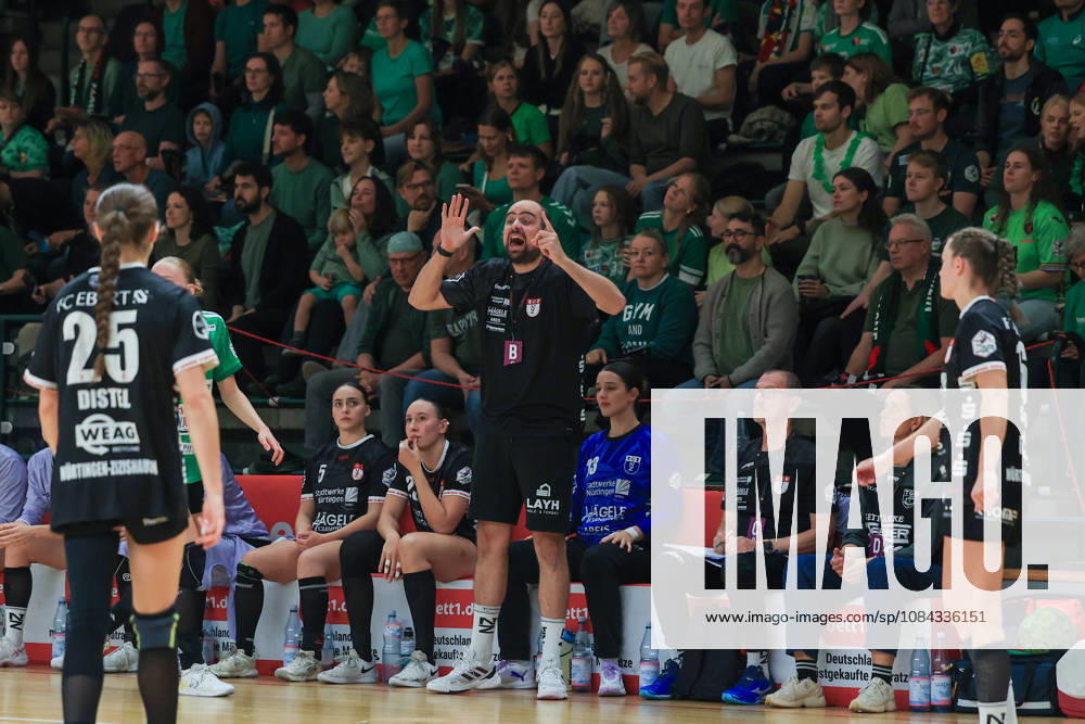 2026_10_10, Reinickendorfer Füchse Frauen-SG Nürtingen-Zizishausen, 5. Spieltag , 2. Bundesliga ,HBF,Handball, Sömmeringhalle Trainer Manel Cirac (SG Nürtlingen) Berlin Berlin Germany