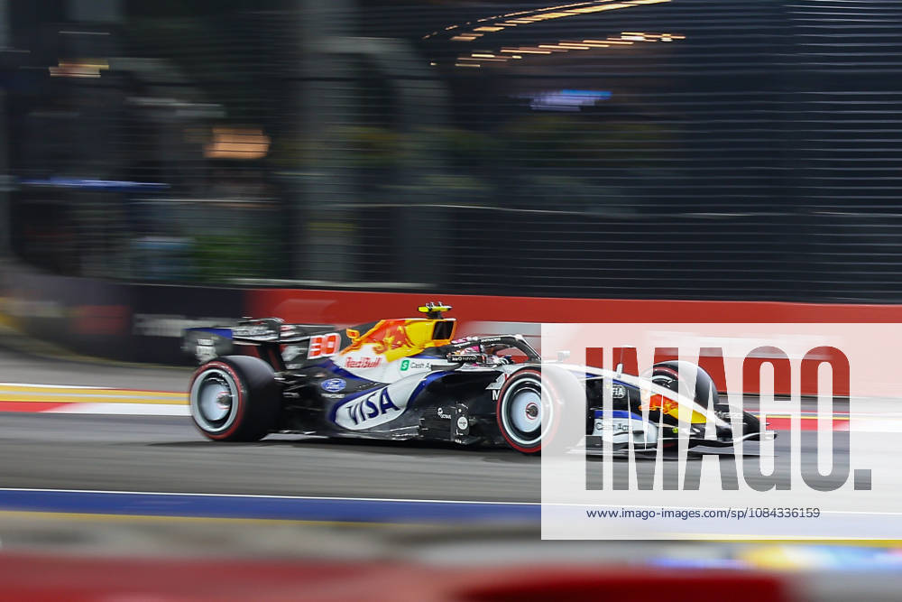 2026 Formula 1 Singapore Grand Prix SINGAPORE - OCTOBER 10: Racing Bulls s driver Liam Lawson during the Qualifying Session at the Formula One Grand Prix of Singapore, at the Marina Bay Street Circuit in Singapore, on October 10, 2026. Daniel Ceng Anadolu Singapore Singapore. Editorial use only. Please get in touch for any other usage.