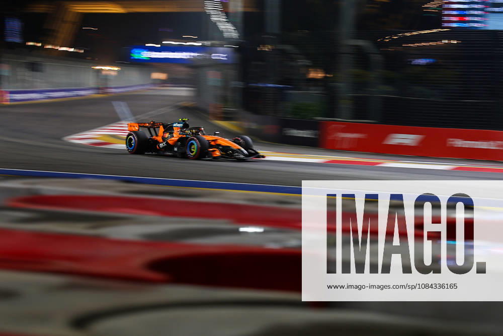 2026 Formula 1 Singapore Grand Prix SINGAPORE - OCT 10: McLaren’s driver Lando Norris during the Qualifying Session at the Formula One Grand Prix of Singapore, at the Marina Bay Street Circuit in Singapore, on October 10, 2026. Daniel Ceng Anadolu Singapore Singapore. Editorial use only. Please get in touch for any other usage.