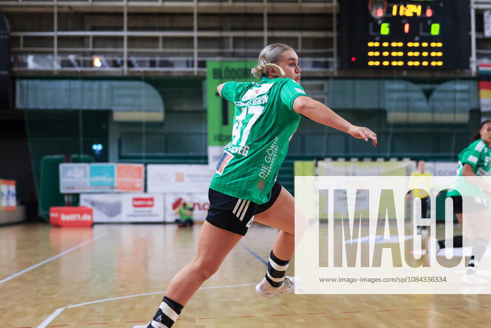 2026_10_10, Reinickendorfer Füchse Frauen-SG Nürtingen-Zizishausen, 5. Spieltag , 2. Bundesliga ,HBF,Handball, Sömmeringhalle Anouk Nieuwenweg (Reinickendorfer Füchse Frauen, 47) beim Torwurf Berlin Berlin Germany