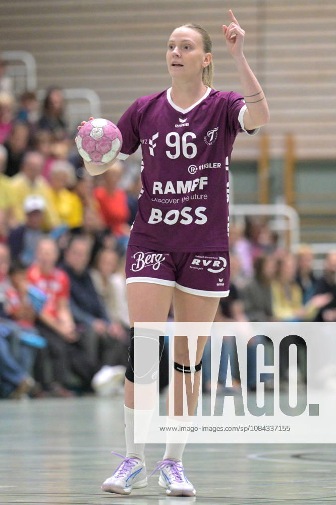 Charlotte Cholevova (TusSies Metzingen, 96) am Ball TusSies Metzingen vs. SCM Ramnicu Valcea, Handball, EHF, Europa Leauge Qualifikation Rueckspiel, Saison 2026 2027, 10.10.2026 TusSies Metzingen vs. SCM Ramnicu Valcea, Handball, EHF, Europa Leauge Qualifikation Rueckspiel, Saison 2026 2027, 10.10.2026 Metzingen