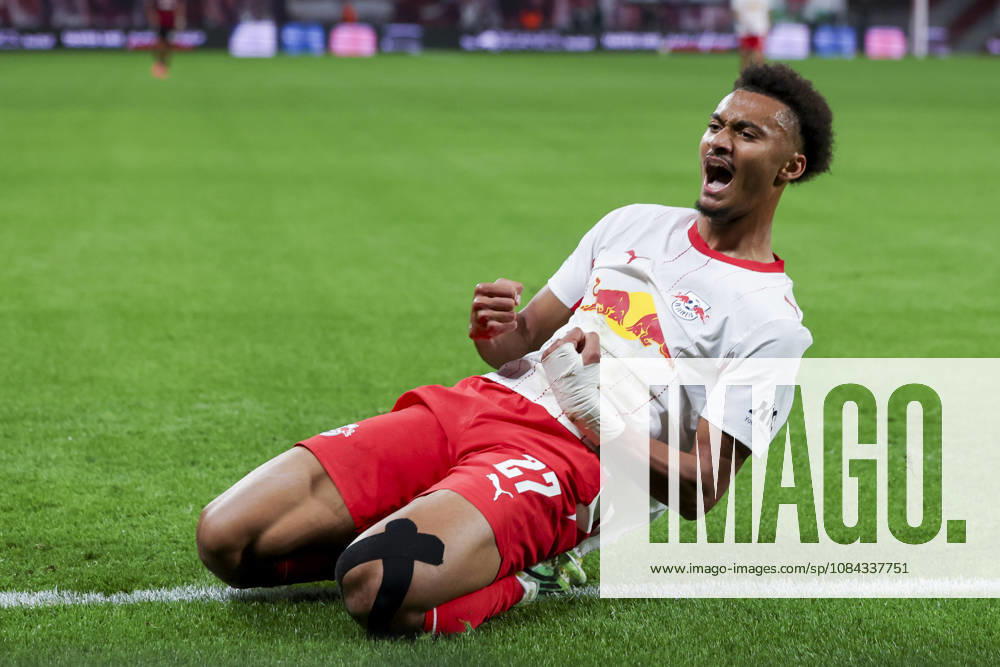 Tidiam Gomis (RB Leipzig) bejubelt seinen Treffer zum 6:0 waehrend des spiels der 1. Bundesliga zwischen RB Leipzig und Eintracht Frankfurt, Red Bull Arena am 10. October 2026 in Leipzig, Deutschland. (Foto von Marco Steinbrenner DeFodi Images) +++ Tidiam Gomis (RB Leipzig) celebrates after scoring his teams sixth Goal during the Bundesliga match between RB Leipzig and Eintracht Frankfurt at Red Bull Arena on October 10, 2026 in Leipzig, Germany. (Photo by Marco Steinbrenner DeFodi Images) DFB DFL REGULATIONS PROHIBIT ANY USE OF PHOTOGRAPHS AS IMAGE SEQUENCES AND OR QUASI-VIDEO. (Photo by Marco Steinbrenner DeFodi Images) -