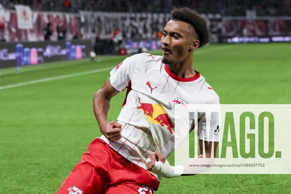 Tidiam Gomis (RB Leipzig) bejubelt seinen Treffer zum 6:0 waehrend des spiels der 1. Bundesliga zwischen RB Leipzig und Eintracht Frankfurt, Red Bull Arena am 10. October 2026 in Leipzig, Deutschland. (Foto von Marco Steinbrenner DeFodi Images) +++ Tidiam Gomis (RB Leipzig) celebrates after scoring his teams sixth Goal during the Bundesliga match between RB Leipzig and Eintracht Frankfurt at Red Bull Arena on October 10, 2026 in Leipzig, Germany. (Photo by Marco Steinbrenner DeFodi Images) DFB DFL REGULATIONS PROHIBIT ANY USE OF PHOTOGRAPHS AS IMAGE SEQUENCES AND OR QUASI-VIDEO. (Photo by Marco Steinbrenner DeFodi Images) -