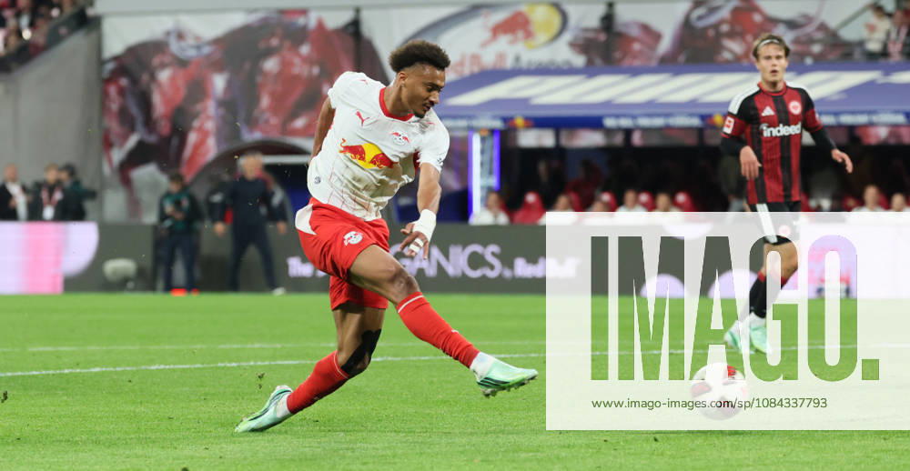 RB Leipzig - Frankfurt Bundesliga Leipzig, 10.10.2026, Red Bull Arena, Fußball, 1.Bundesliga, 5.Spieltag , RB Leipzig vs. SG Eintracht Frankfurt , Im Bild: Tor für RB Leipzig. Tidiam Gomis (27, RB Leipzig) trifft zum 6:0.. , Nur zur redaktionellen Nutzung. Only editorial use. , DFL DFB regulations prohibit any use of photographs as image sequences and or quasi-video. ,