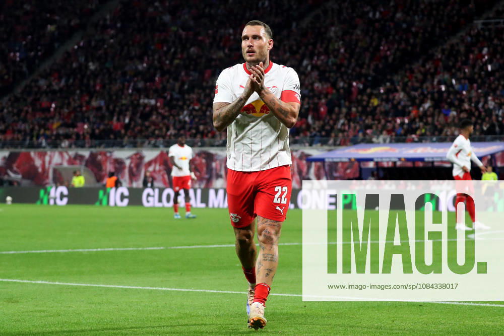 Fussball 1.Bundesliga, RB Leipzig - Eintracht Frankfurt v.l. David Raum (RB Leipzig) Leipzig