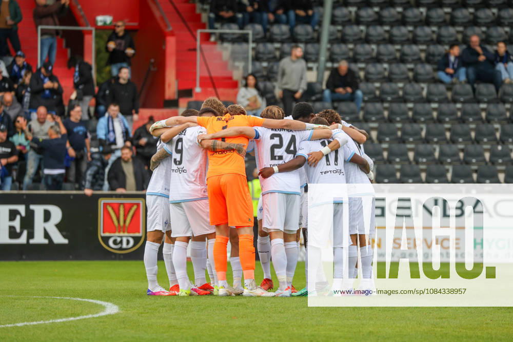 Team SV Waldhof Mannheim, Motivation vor dem Spiel Fussball: 3. Liga, 8. Spieltag, SG Sonnenhof Großaspach vs. SV Waldhof Mannheim am 10.10.2026 in Aspach-Großaspach (WIRmachenDRUCK Arena), Deutschland Aspach-Großaspach WIRmachenDRUCK Arena Deutschland