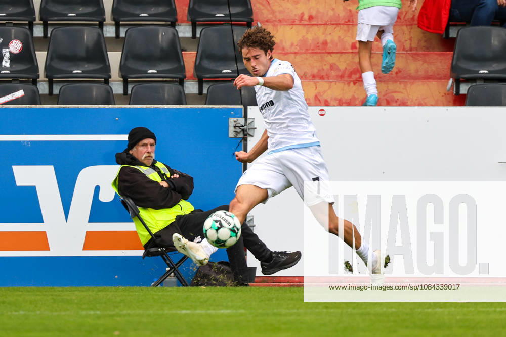 Lovis Bierschenk (SV Waldhof Mannheim, 7) Fussball: 3. Liga, 8. Spieltag, SG Sonnenhof Großaspach vs. SV Waldhof Mannheim am 10.10.2026 in Aspach-Großaspach (WIRmachenDRUCK Arena), Deutschland Aspach-Großaspach WIRmachenDRUCK Arena Deutschland