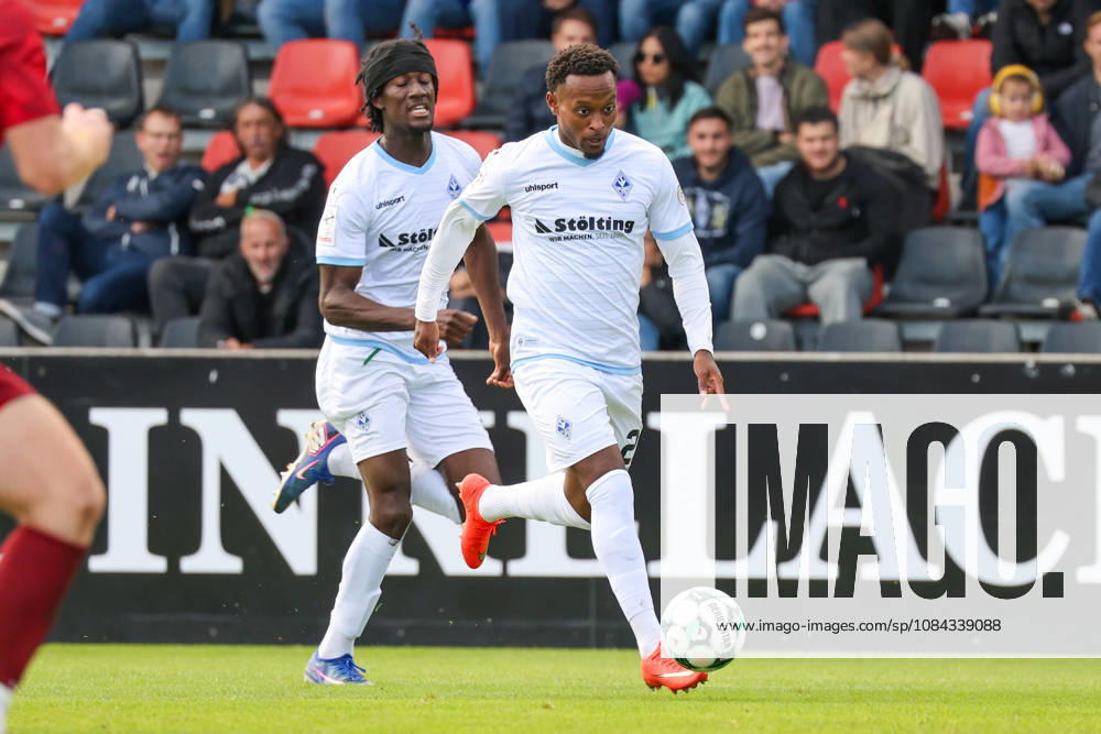 Leroy Mickels (SV Waldhof Mannheim, 23) Fussball: 3. Liga, 8. Spieltag, SG Sonnenhof Großaspach vs. SV Waldhof Mannheim am 10.10.2026 in Aspach-Großaspach (WIRmachenDRUCK Arena), Deutschland Aspach-Großaspach WIRmachenDRUCK Arena Deutschland