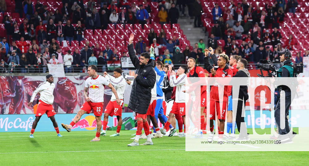 RB Leipzig - Frankfurt Bundesliga Leipzig, 10.10.2026, Red Bull Arena, Fussball, Bundesliga, Spieltag 5 , RB Leipzig vs. SG Eintracht Frankfurt 6:0 (4:0) , Im Bild: RB Leipzig Schlussjubel ,