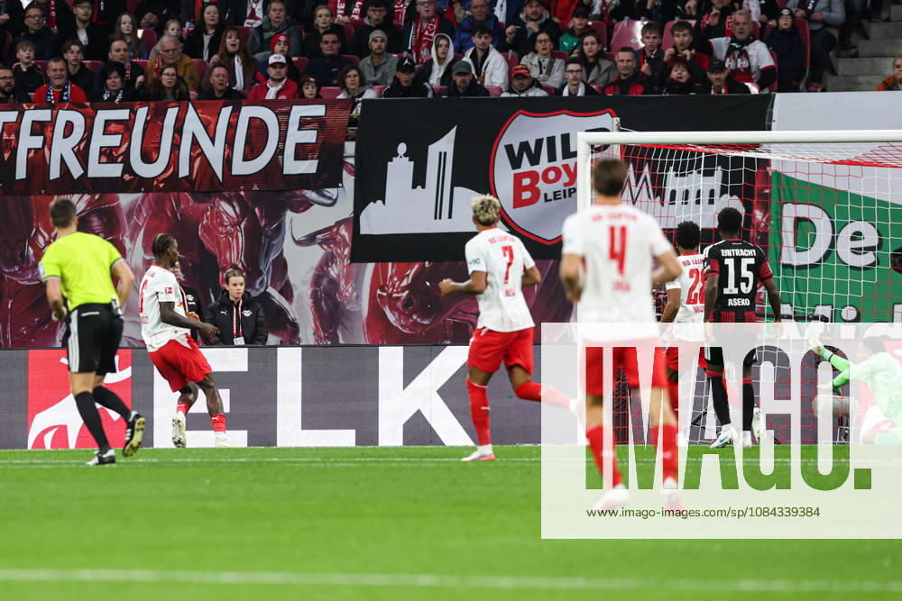 Torschütze Ezchiel Banzuzi (RB Leipzig,6) trifft zum 1-0 - 1. Fussball Bundesliga Saison 2026-2027 Punktspiel RB Leipzig vs.Eintracht Frankfurt in der Red Bull Arena in Leipzig - Aktion,Fussball,Deutschland,Mann,Männer