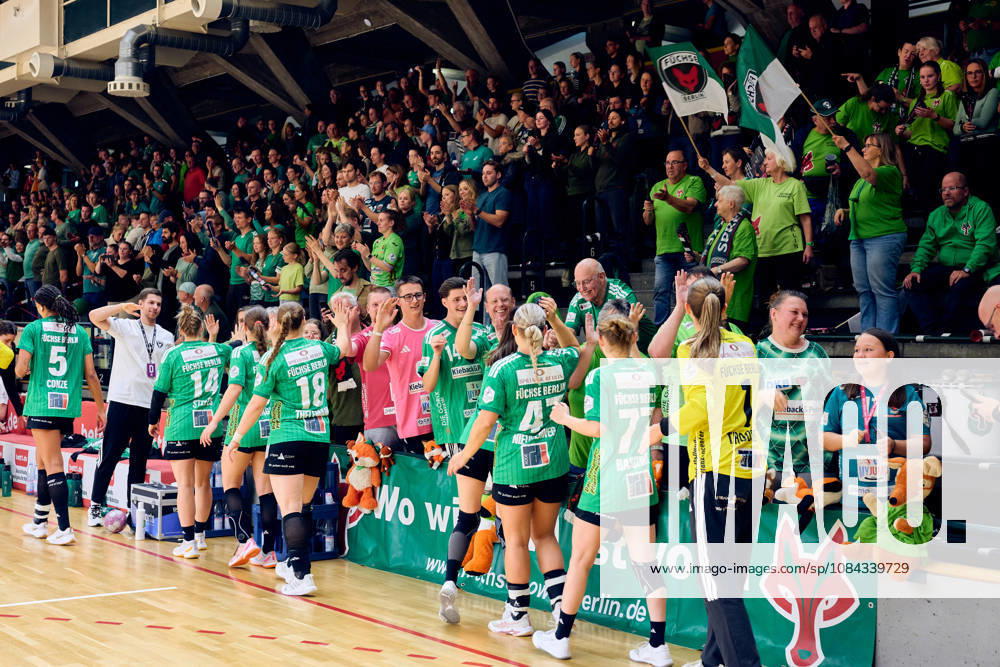 Fuechse Berlin jubeln ueber Unentschieden, GER, 2. Handball - Bundesliga Frauen, Fuechse Berlin vs. SG Nuertingen-Zizishausen, Saison 2026 27, 5. Spieltag, 10.10.2026 GER, 2. Handball - Bundesliga Frauen, Fuechse Berlin vs. SG Nuertingen-Zizishausen, Saison 2026 27, 5. Spieltag, 10.10.2026 Berlin