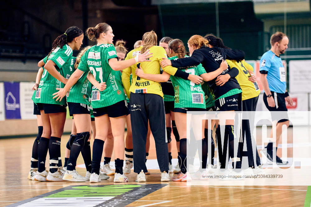 Fuechse Berlin jubeln ueber Unentschieden, GER, 2. Handball - Bundesliga Frauen, Fuechse Berlin vs. SG Nuertingen-Zizishausen, Saison 2026 27, 5. Spieltag, 10.10.2026 GER, 2. Handball - Bundesliga Frauen, Fuechse Berlin vs. SG Nuertingen-Zizishausen, Saison 2026 27, 5. Spieltag, 10.10.2026 Berlin