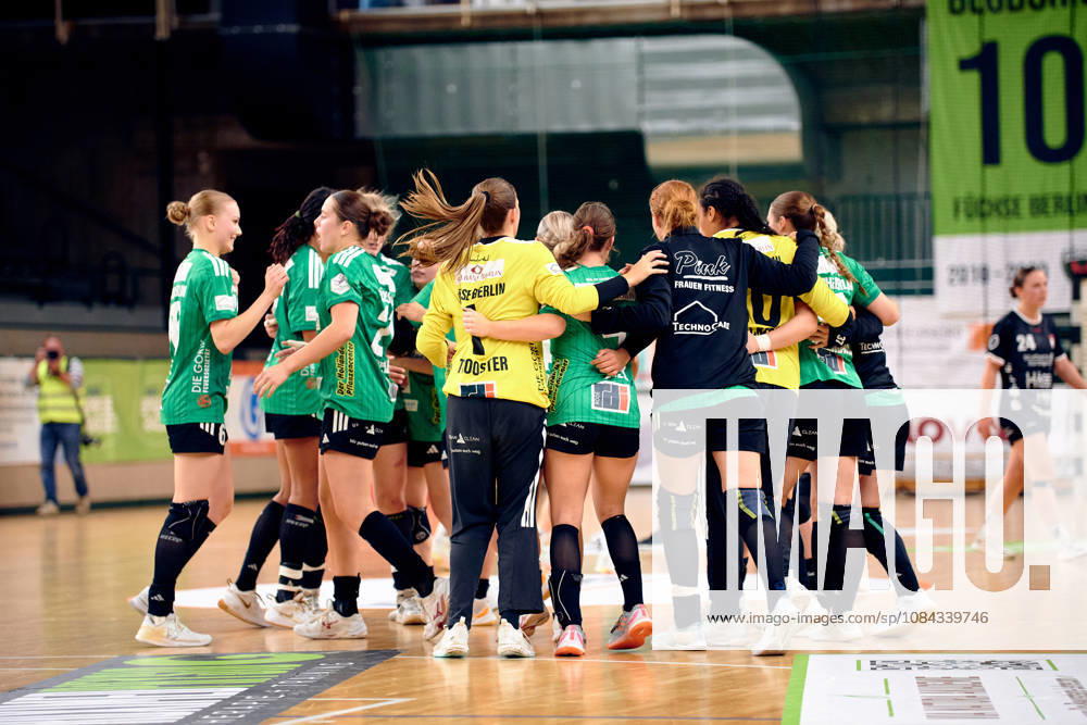 Fuechse Berlin jubeln ueber Unentschieden, GER, 2. Handball - Bundesliga Frauen, Fuechse Berlin vs. SG Nuertingen-Zizishausen, Saison 2026 27, 5. Spieltag, 10.10.2026 GER, 2. Handball - Bundesliga Frauen, Fuechse Berlin vs. SG Nuertingen-Zizishausen, Saison 2026 27, 5. Spieltag, 10.10.2026 Berlin