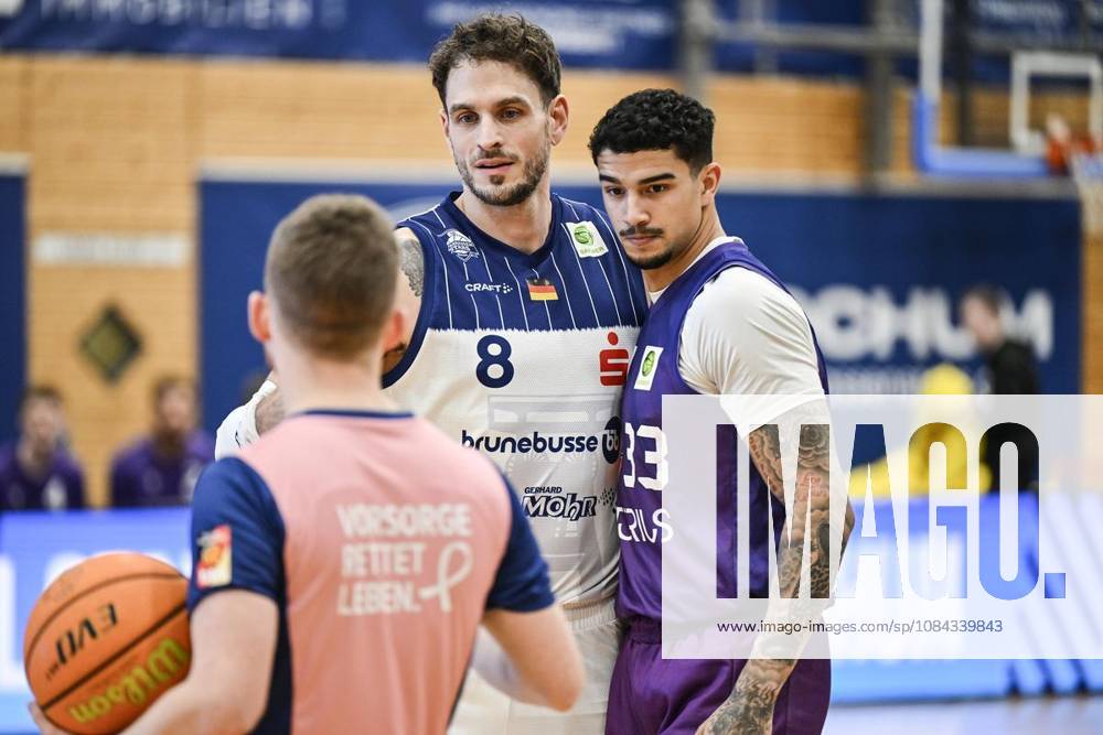 KILIAN DIETZ, VfL Sparkassen Stars Bochum (in Blau-Weiß) spielt am Samstag,10. Oktober 2026 gegen BG Göttingen (in Violett) in der Basketball - 2. Bundesliga ProA in der Rundsporthalle in Bochum. Deutschland NRW Bochum