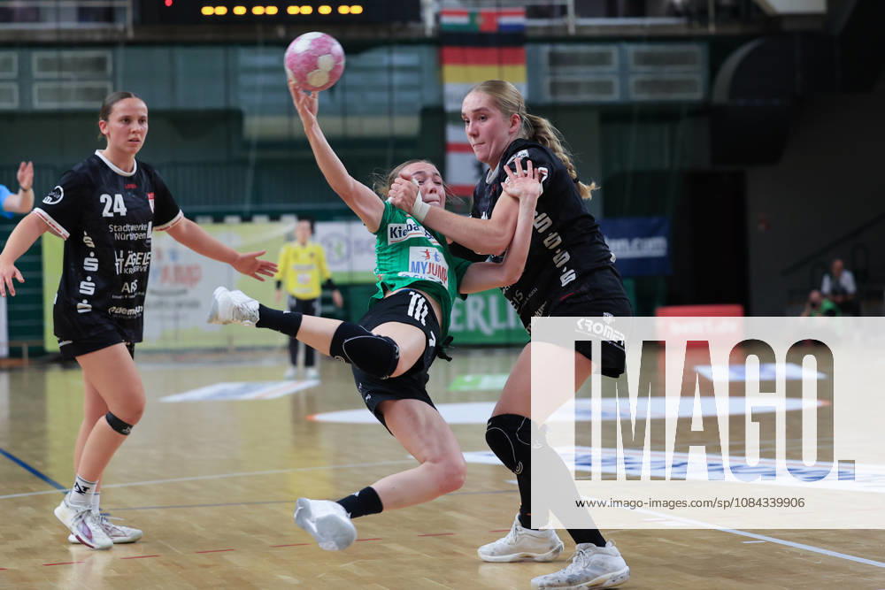 2026_10_10, Reinickendorfer Füchse Frauen-SG Nürtingen-Zizishausen, 5. Spieltag , 2. Bundesliga ,HBF,Handball, Sömmeringhalle Leoni Baßiner (Reinickendorfer Füchse Frauen, 77) Berlin Berlin Germany