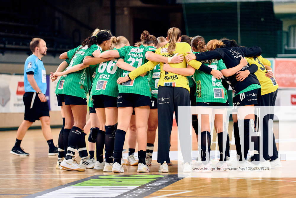Fuechse Berlin jubeln ueber Unentschieden, GER, 2. Handball - Bundesliga Frauen, Fuechse Berlin vs. SG Nuertingen-Zizishausen, Saison 2026 27, 5. Spieltag, 10.10.2026 GER, 2. Handball - Bundesliga Frauen, Fuechse Berlin vs. SG Nuertingen-Zizishausen, Saison 2026 27, 5. Spieltag, 10.10.2026 Berlin