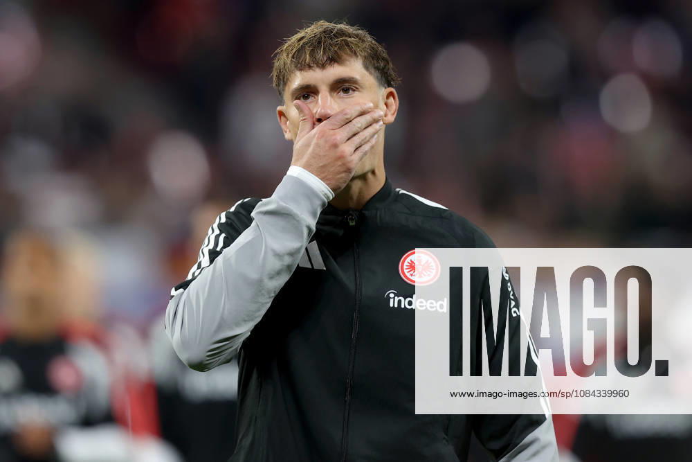 Fussball 1.Bundesliga, RB Leipzig - Eintracht Frankfurt v.l. Robin Koch (Eintracht Frankfurt) Enttäuscht, traurig, frustriert, ratlos, Leipzig