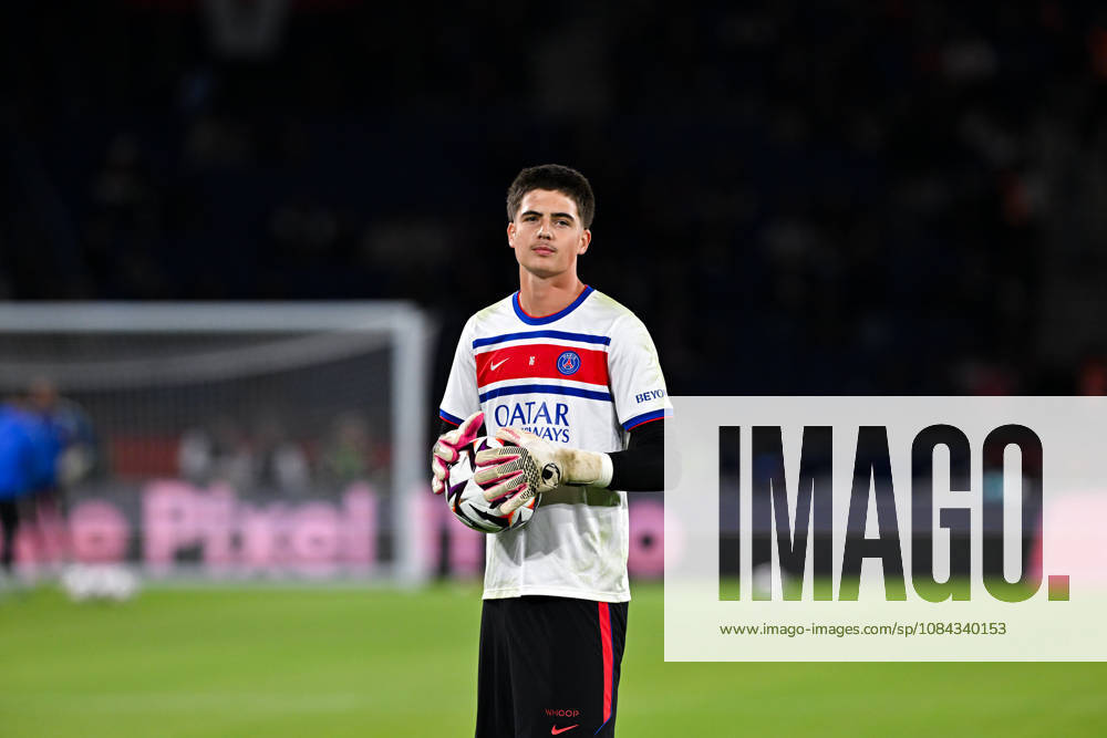 Paris Saint-Germain v Le Mans FC - Ligue 1 McDonald s 2026 2027 Alessandro LONGONI of Paris Saint-Germain during Ligue 1 McDonald s match between Paris and Le Mans at Parc des Princes on October 10, 2026 in Paris, France. Paris France