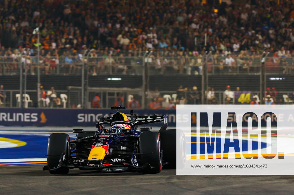 Formula 1 Singapore Grand Prix SINGAPORE - OCTOBER 10: Red Bull s driver Max Verstappen during the Qualifying Session at the Formula One Grand Prix of Singapore, at the Marina Bay Street Circuit in Singapore, on October 10, 2026. Daniel Ceng Anadolu Singapore Singapore. Editorial use only. Please get in touch for any other usage.