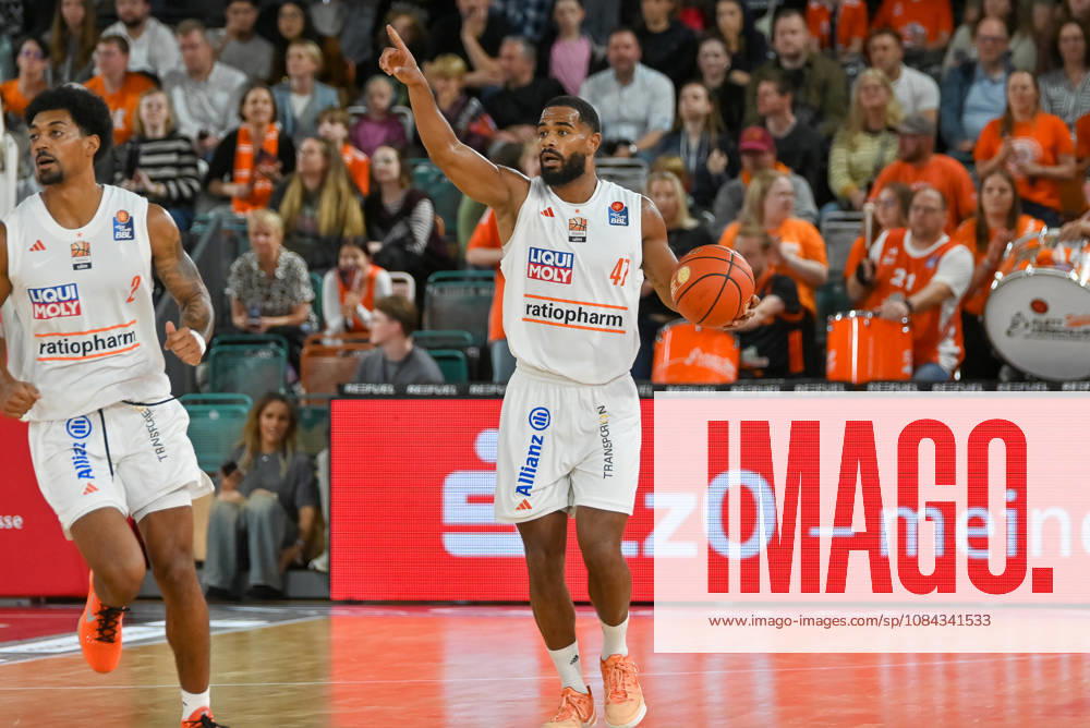 Marvin Heckel (ratiopharm Ulm, 47) am Ball RASTA Vechta vs. ratiopharm Ulm, easyCredit Basketball Bundesliga, 5. Spieltag, Saison 2026 2027, 10.10.2026, RASTA Vechta vs. ratiopharm Ulm, easyCredit Basketball Bundesliga, 5. Spieltag, Saison 2026 2027, 10.10.2026 Vechta