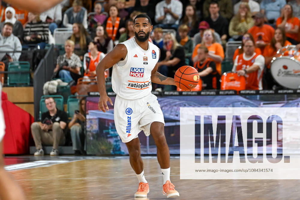 Marvin Heckel (ratiopharm Ulm, 47) am Ball RASTA Vechta vs. ratiopharm Ulm, easyCredit Basketball Bundesliga, 5. Spieltag, Saison 2026 2027, 10.10.2026, RASTA Vechta vs. ratiopharm Ulm, easyCredit Basketball Bundesliga, 5. Spieltag, Saison 2026 2027, 10.10.2026 Vechta