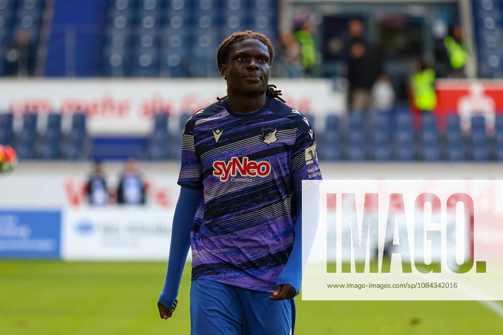GER, Fussball, Herren, 3. Liga, Saison 2026 2027, MSV Duisburg - TSG Hoffenheim II Blessing Maleko Makanda (TSG II) schaut