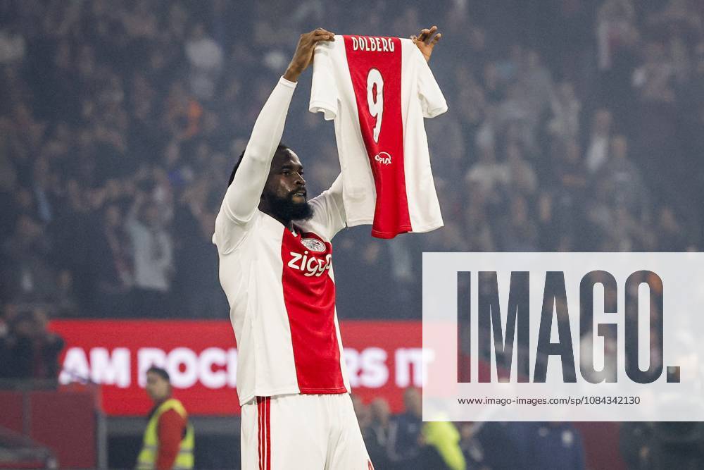 AMSTERDAM - Tolu Arokodare of Ajax celebrates his 1-0 with the shirt of the injured Kasper Dolberg during the Dutch Eredivisie match between AFC Ajax and NEC Nijmegen at the Johan Cruijff ArenA on October 10, 2026, in Amsterdam, the Netherlands. MAURICE VAN STEEN ANP Eredivisie 2026 27 ANPxSportx IVx 572057214 originalFilename: 572057214