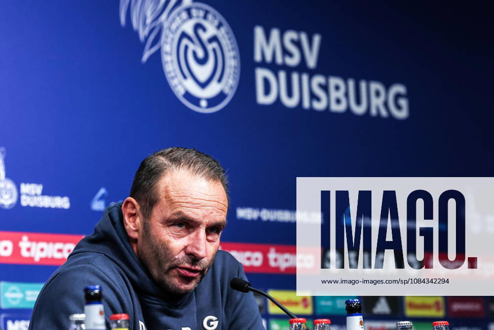 Fussball, 3.Liga Saison 2026 2027 8.Spieltag MSV Duisburg - TSG 1899 Hoffenheim II 10.10.2026, schauinsland-reisen-arena Dietmar Hirsch (Cheftrainer, MSV Duisburg) Duisburg schauinsland-reisen-arena Nordrhein-Westfalen Deutschland