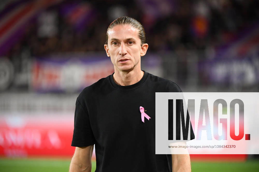 AS Monaco v Toulouse FC - Ligue 1 McDonald s 2026 2027 Head Coach Filipe LUIS of Monaco pay tribute to Pink October using a pink ribbon during Ligue 1 McDonald s match between Monaco and Toulouse at Stade Louis II on October 10, 2026 in Monaco, Monaco. Monaco Monaco
