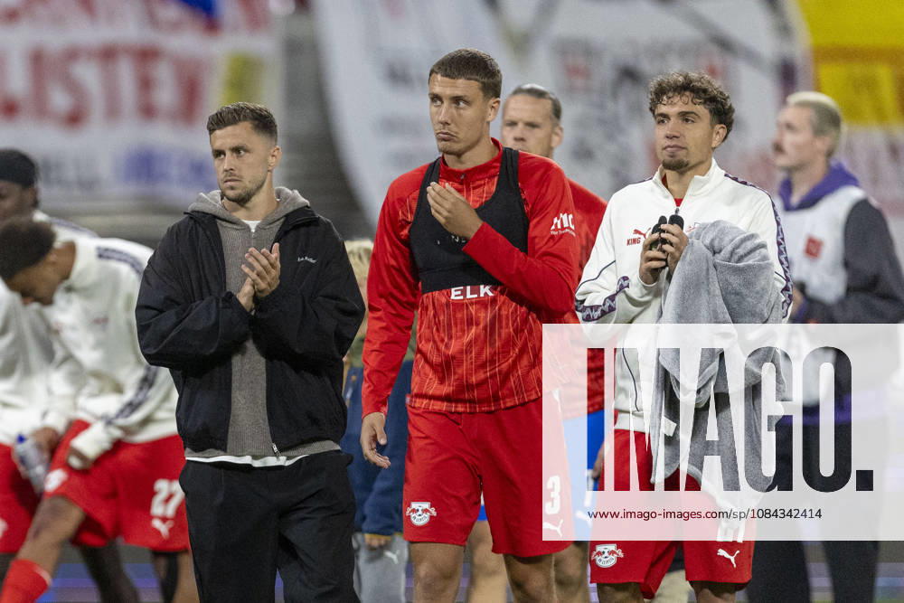 GER, Leipzig, Fussball, Bundesliga, 5. Spieltag, RB Leipzig vs. Eintracht Frankfurt im Bild v.l.: Christoph Baumgartner (RB Leipzig 14), Maxime Esteve (RB Leipzig 03), Neil El Aynaoui (RB Leipzig 21), 10.10.2026, Red-Bull Arena Leipzig DFL DFB REGULATIONS PROHIBIT ANY USE OF PHOTOGRAPHS AS IMAGE SEQUENCES AND OR QUASI-VIDEO, Leipzig Red-Bull Arena Sachsen Germany
