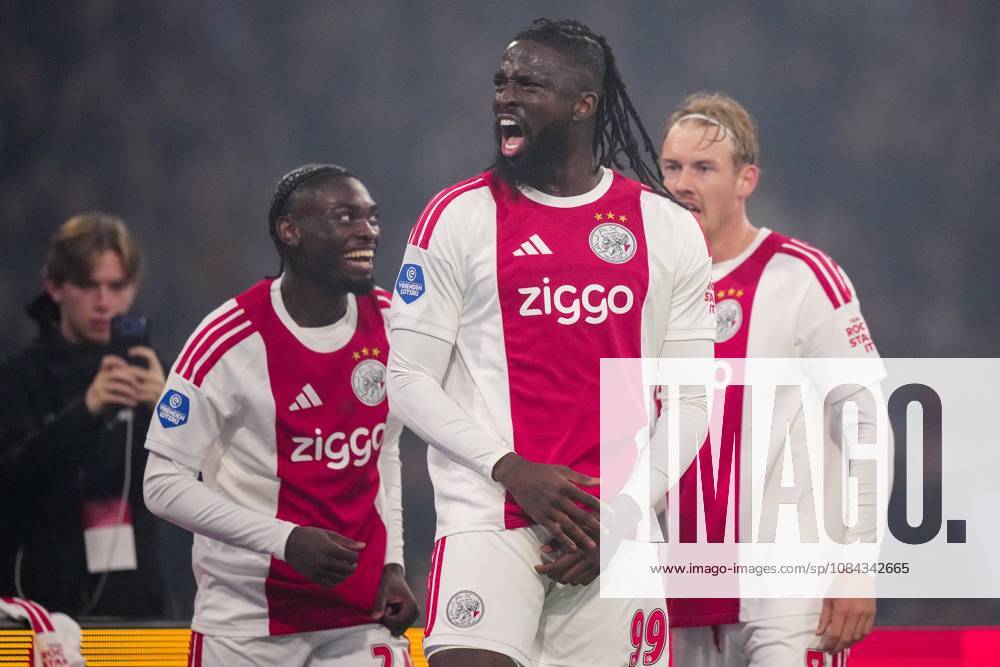 , JohanCruyff Arena , season 2026 2027 , Dutch Eredivisie football , Match between Ajax and NEC Nijmegen , picture shows Ajax player Tolu Arokodare celebrates after scoring his team s first goal Ajax - NEC x208124999x