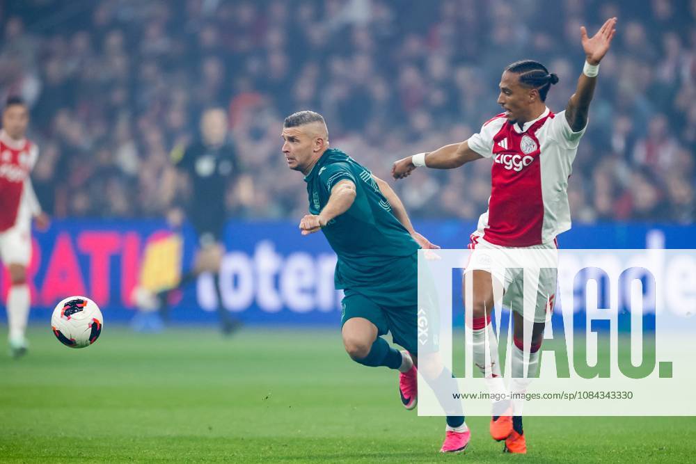 , JohanCruyff Arena , season 2026 2027 , Dutch Eredivisie football , Match between Ajax and NEC Nijmegen , picture shows NEC Nijmegen player Bryan Linssen and Ajax player Thilo Kehrer battle for possession Ajax - NEC x208125188x