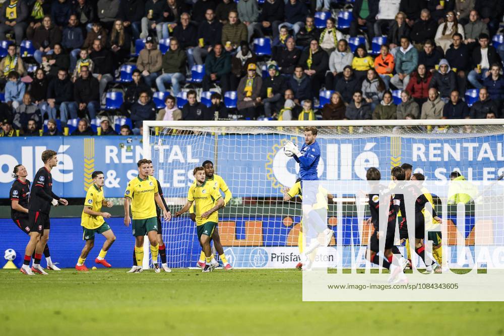SITTARD - Fortuna Sittard goalkeeper Mattijs Branderhorst during the Dutch Eredivisie match between Fortuna Sittard and FC Twente at the Fortuna Sittard stadium on October 10, 2026 in Sittard, the Netherlands. IRIS VAN DEN BROEK ANP Eredivisie 2026 27 ANPxSportx IVx 572058977 originalFilename: 572058977
