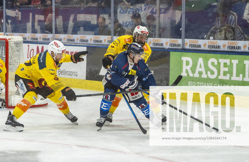 Quinto, Gottardo Arena, NL: HC Ambri-Piotta v SC Bern: 91 Petr Kodytek (Ambri) against 98 Benjamin Baumgartner (Bern) and 37 Anton Lindholm (Bern) Quinto Gottardo Arena Ticino Switzerland