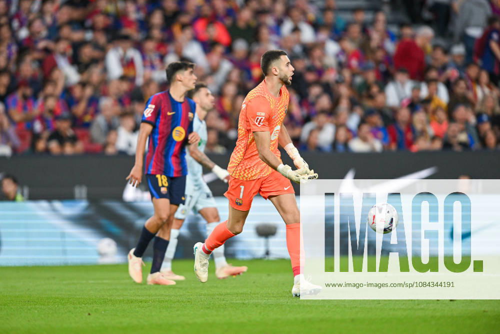 FC Barcelona, Barca v GETAFE CF SPOTIFY CAMP NOU. BARCELONA October 10,2026 FC BARCELONA vs GETAFE CF OCTOBER 10 ,2026 Joan Garcia (1) Goalkeeper of FC Barcelona (1) during the match between FC Barcelona and Getafe CF corresponding to the eighth day of La Liga EA Sports at at Spotify Camp Nou in Barcelona, Spain. Barcelona ESP