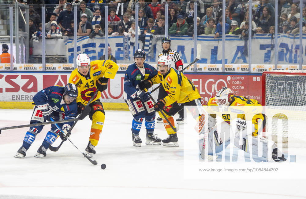 Quinto, Gottardo Arena, NL: HC Ambri-Piotta v SC Bern: 18 Inti Pestoni (Ambri) against 43 Alain Graf (Bern) Quinto Gottardo Arena Ticino Switzerland