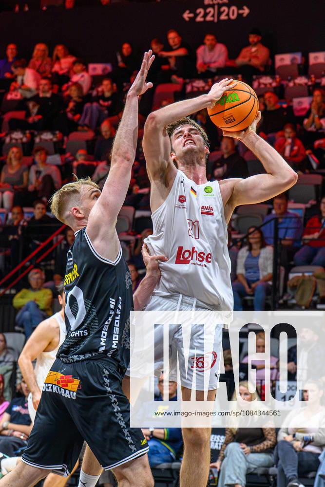 Basketball - Saison 2026 2027 - 2. Bundesliga Pro-A - 4. Spieltag: Nürnberg Falcons Basketball Club NBC - Kreisbau Kirchheim Knights - AlSch - - Lukas Zerner (10, Kreisbau Kirchheim Knights ) Jarne Jürgens Juergens (21, Nürnberg Falcons BC NBC )