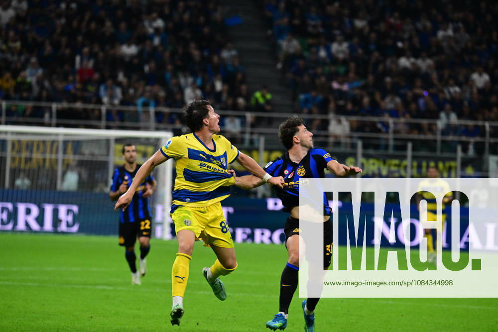 FC Internazionale v Parma Calcio - Serie A 2026 27 Giovanni Fabbian and Carlos Augusto during the Serie A match between FC Internazionale and Parma Calcio at Stadio Giuseppe Meazza in Milan, Italy, on October 10, 2026. Milan Lombardia Italy