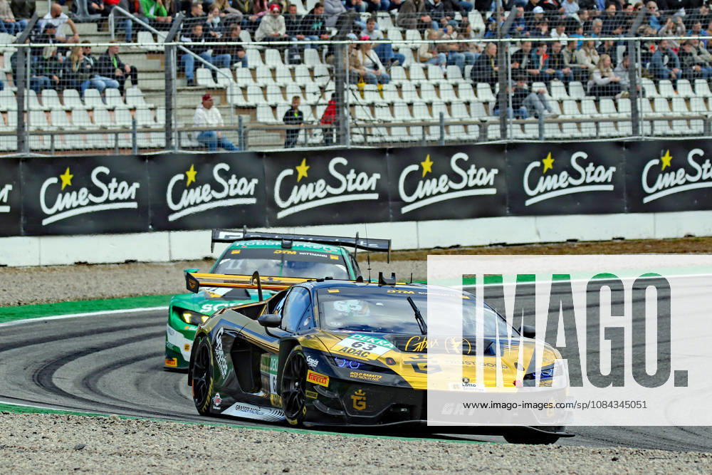 DTM - Finale Hockenheimring 09. - 11. Oktober 2026 DTM - Finale Hockenheimring 09. - 11. Oktober Rennen Samstag Im Bild: Mirko Bortolotti (TA)vor Marco Wittmann (DEU)
