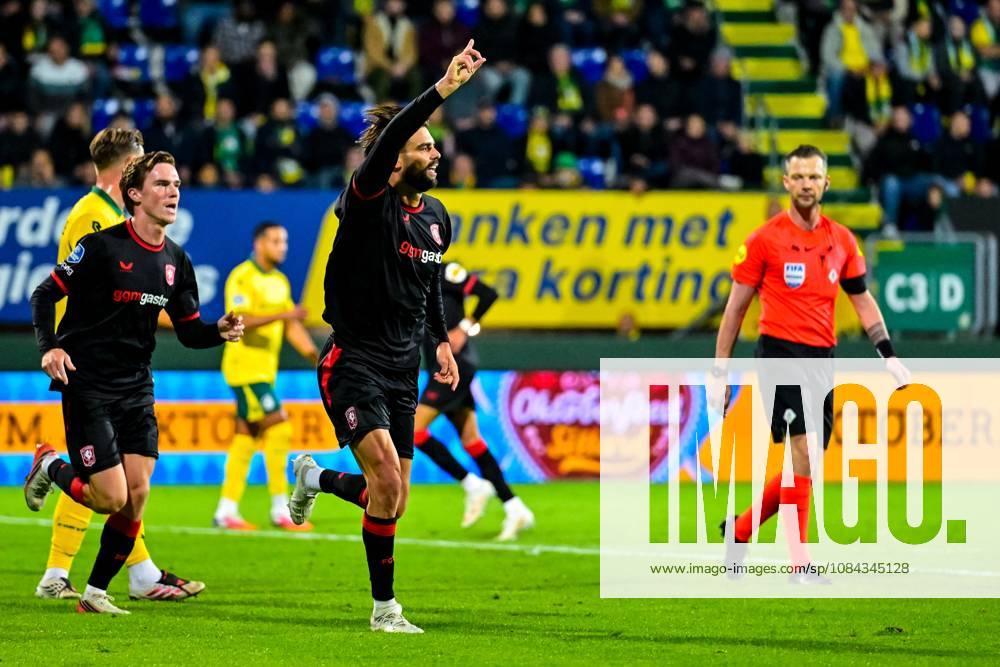 , Fortuna Sittard Stadium , season 2025 2026 , Dutch Eredivisie football , match between Fortuna Sittard and FC Twente , picture shows FC Twente player Robin Propper celebrates after scoring his team s first goal Fortuna Sittard - Twente x208125599x