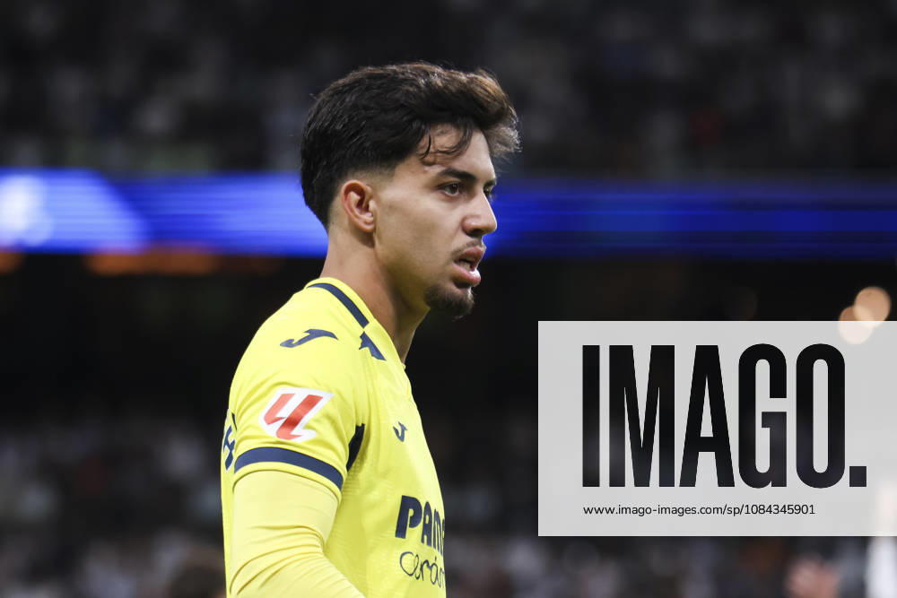 Real Madrid v Villarreal - La Liga EA Sports 2026 27 October 10, 2026, Estadio Santiago Bernabeu, Madrid, Spain: Ilias Akhomach of Villarreal during La Liga EA Sports match between Real Madrid and Villarreal at Estadio Santiago Bernabeu on October 10, 2026 in Madrid, Spain. Madrid Estadio Santiago Bernabeu Madrid Spain