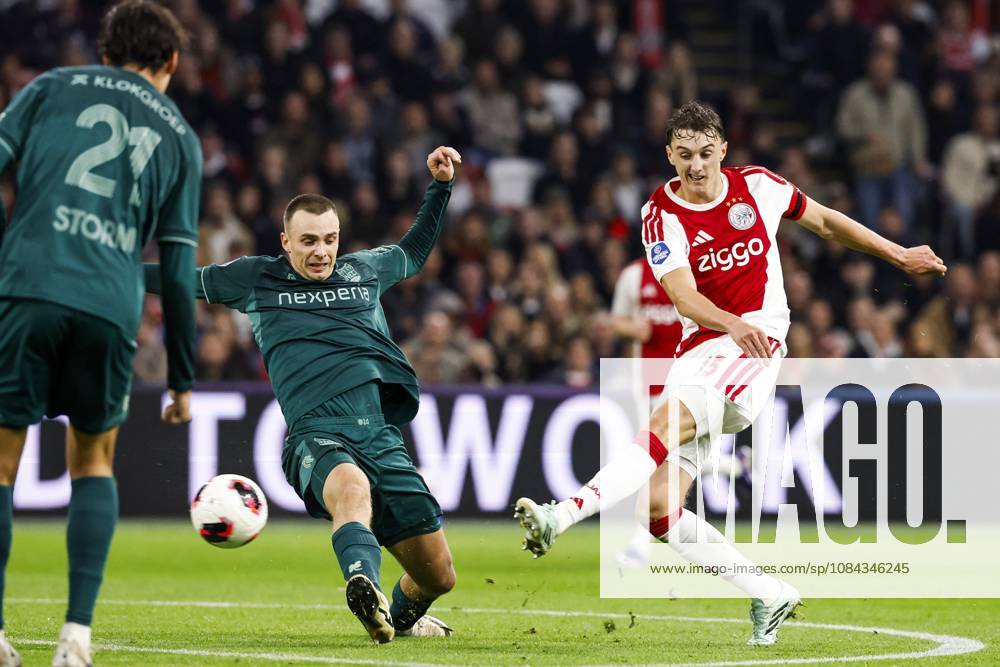 AMSTERDAM - (lr) Darko Nejašmić of NEC Nijmegen, Youri Baas of Ajax during the Dutch Eredivisie match between AFC Ajax and NEC Nijmegen at the Johan Cruijff ArenA on October 10, 2026 in Amsterdam, the Netherlands. MAURICE VAN STEEN ANP Eredivisie 2026 27 ANPxSportx IVx 572061755 originalFilename: 572061755