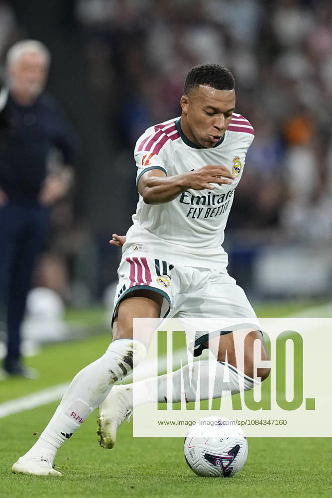 Kylian Mbappe of Real Madrid CF in action during the Spanish League, LaLiga EA Sports, football match between Real Madrid and Villarreal CF at Bernabeu stadium on October 10, 2026, in Madrid, Spain. Real Madrid V Villarreal CF - LaLiga EA Sports - ZUMAa181 20261010_zaa_a181_150